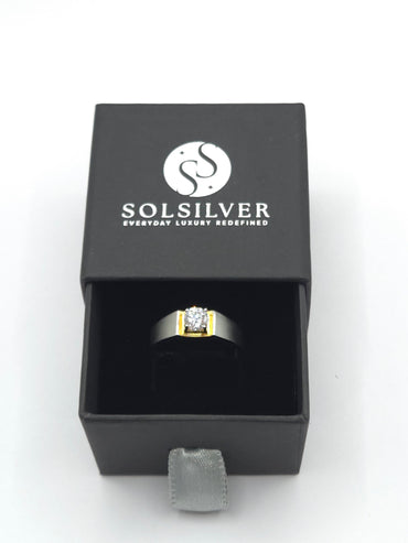 BAND SOLITARE RING