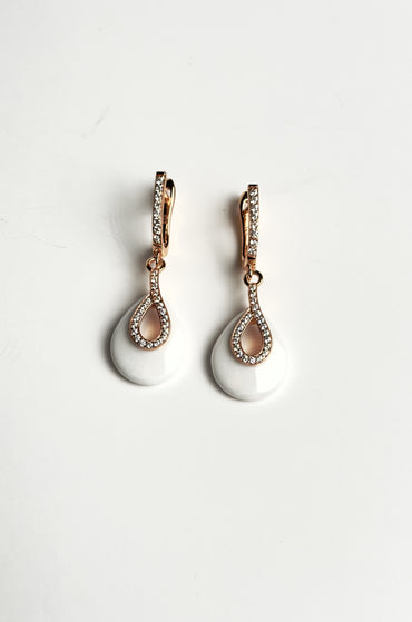 Elegant Rose Gold White Ceramic Teardrop Necklace Set with Matching Earrings