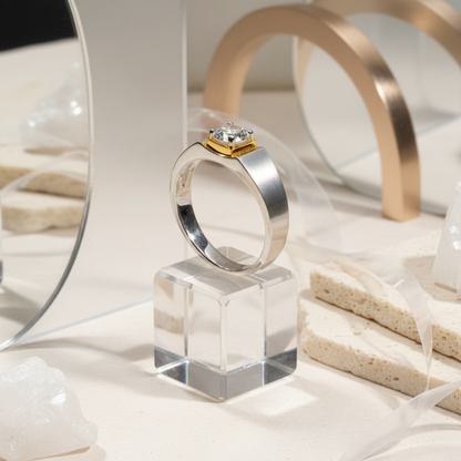Regal Solitaire Silver Ring