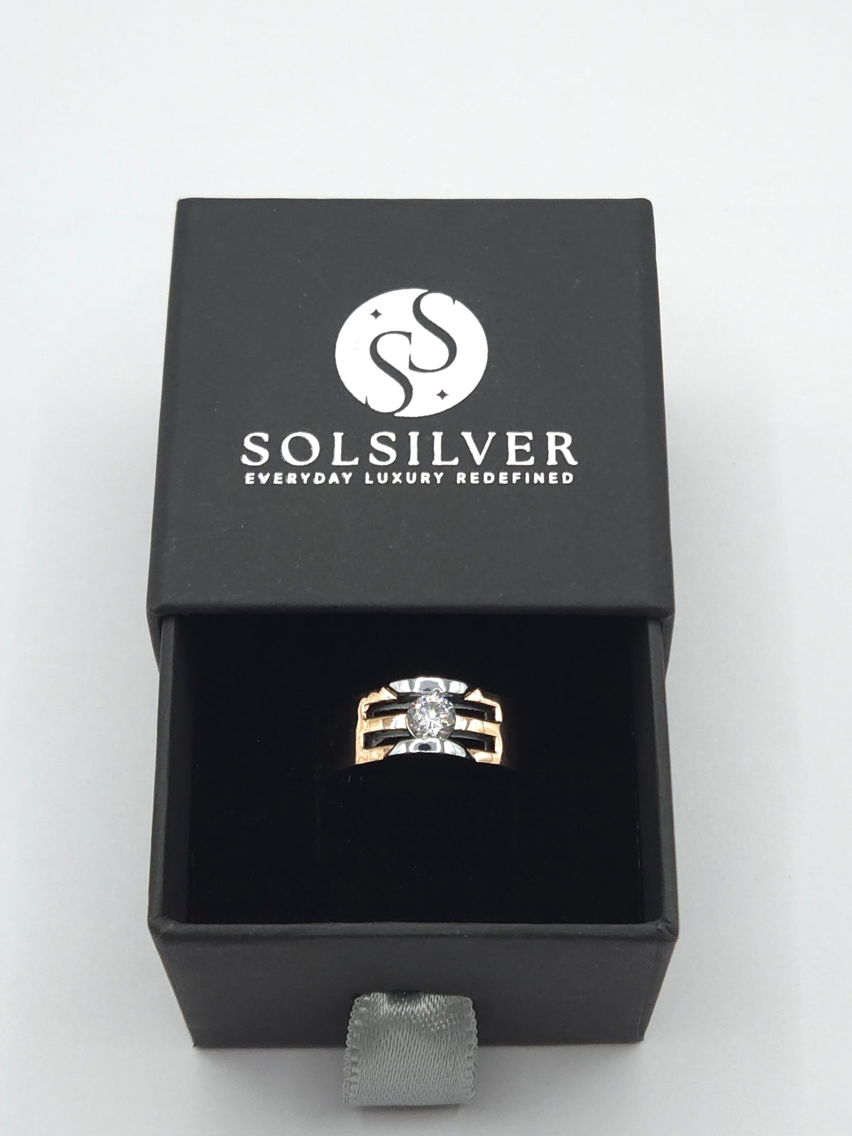 DUAL TONE SOLITARE