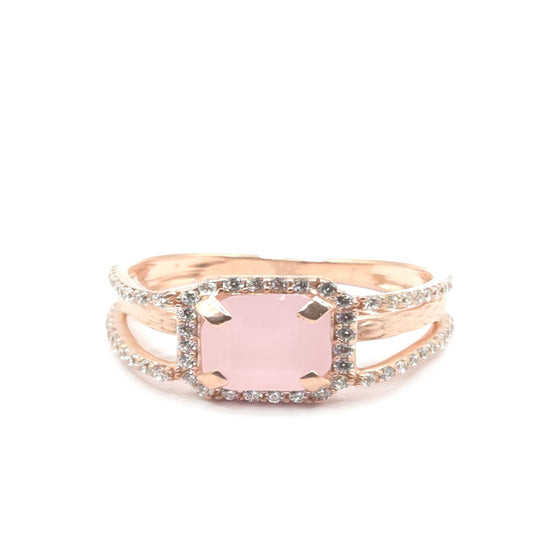 The Baby Pink Halo Split-Shank Ring