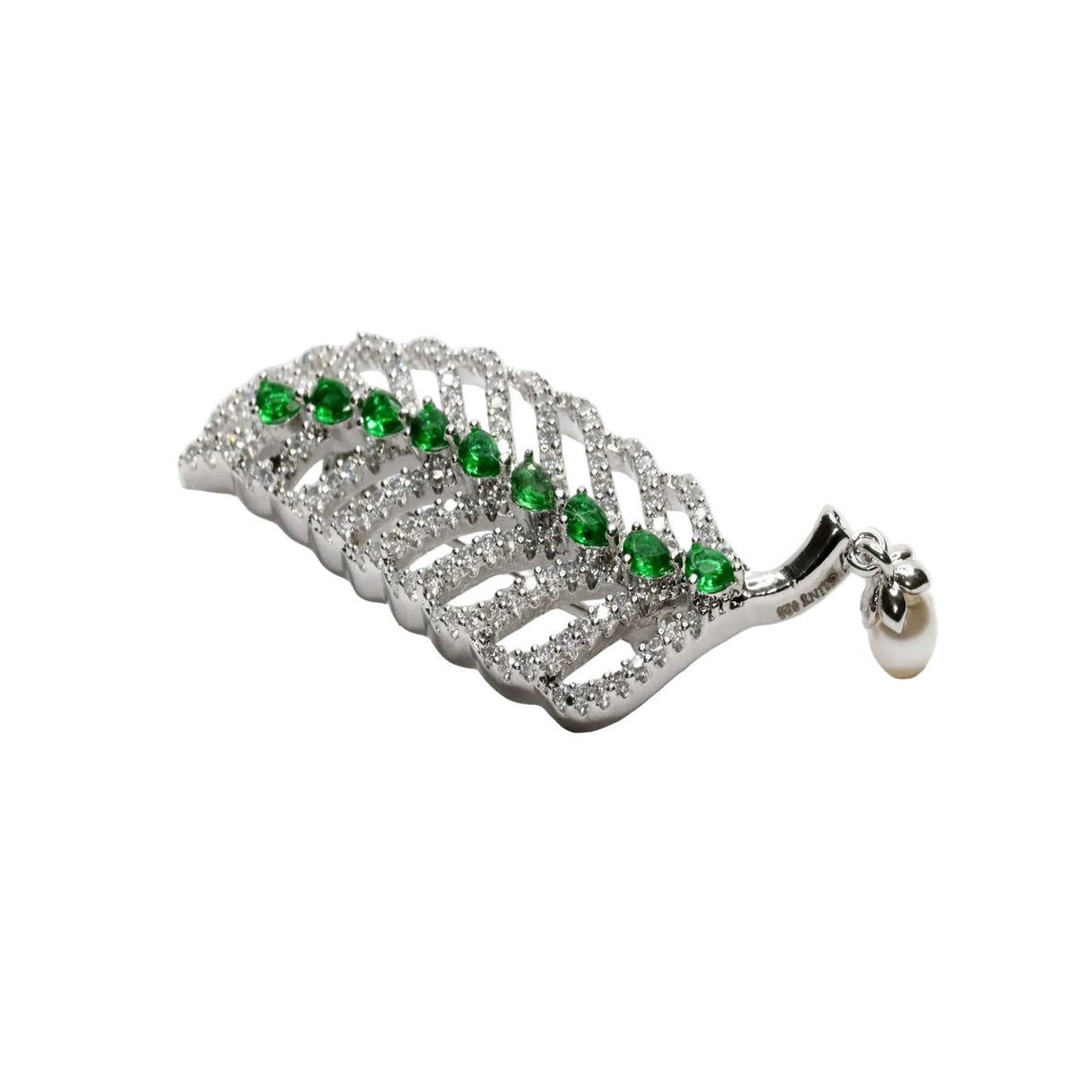 The Pearl Leaf Brooch
