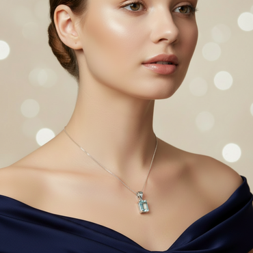 The Sky Blue Solitaire Pendant