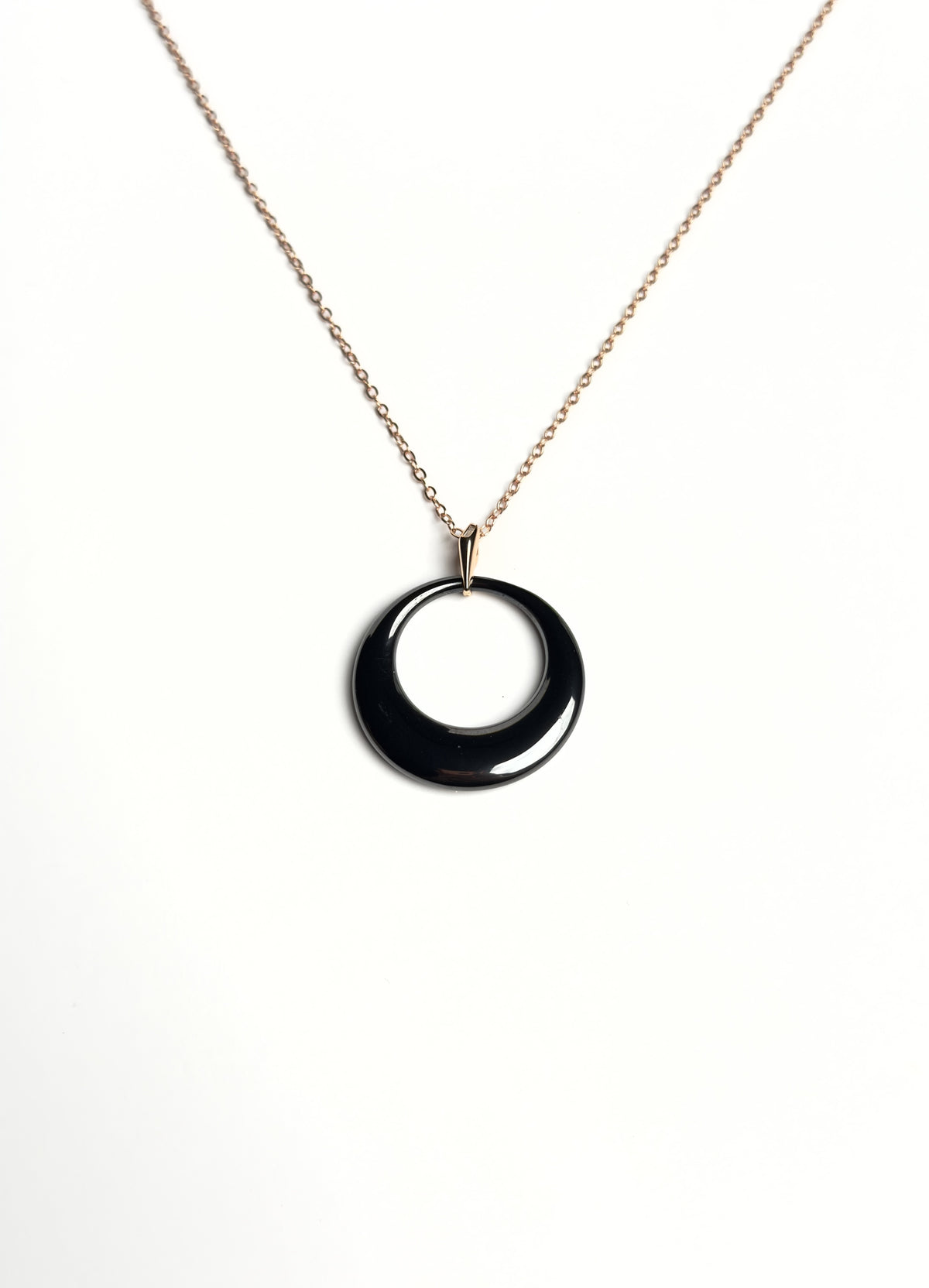 Elegant Black Ceramic Necklace Set with Matching Earrings