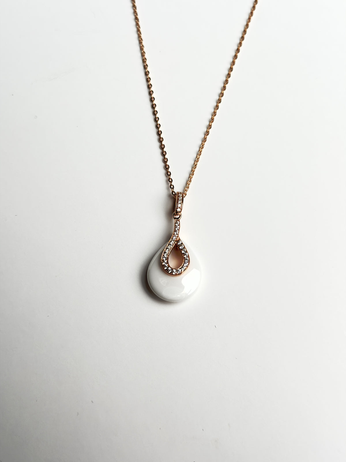 Elegant Rose Gold White Ceramic Teardrop Necklace Set with Matching Earrings
