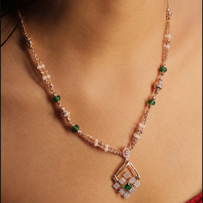 Emerald Royale Pendant Necklace Set