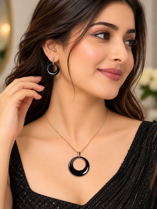Elegant Black Ceramic Necklace Set with Matching Earrings